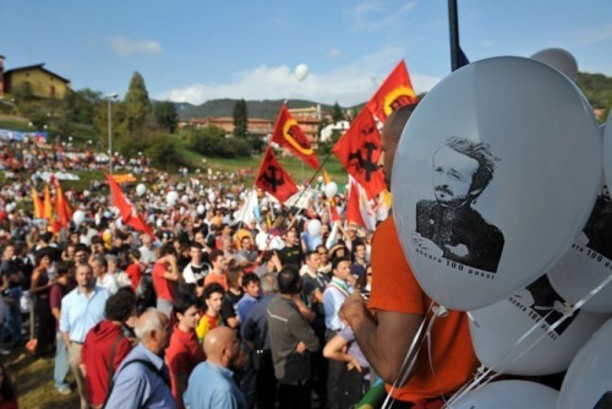 Corteo Per Impastato Servono Le Bandiere Rosse Agoravox Italia